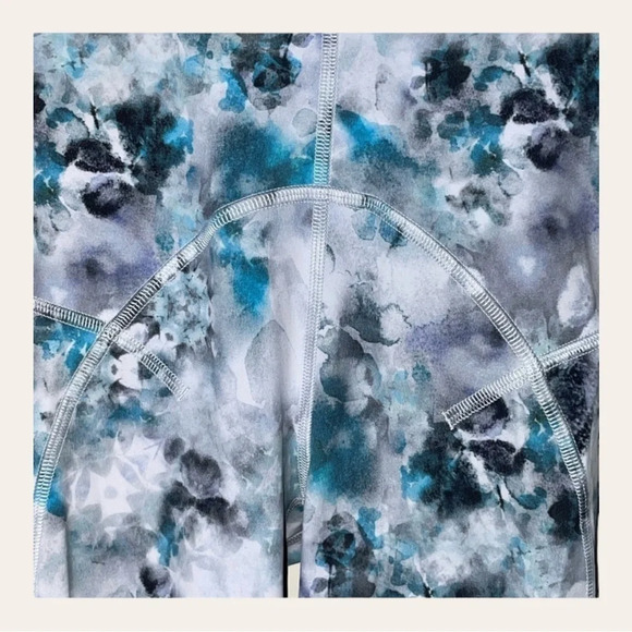 LULULEMON UNLIMITED HR TIGHT 25ββ SIZE 0 - Picture 4 of 14